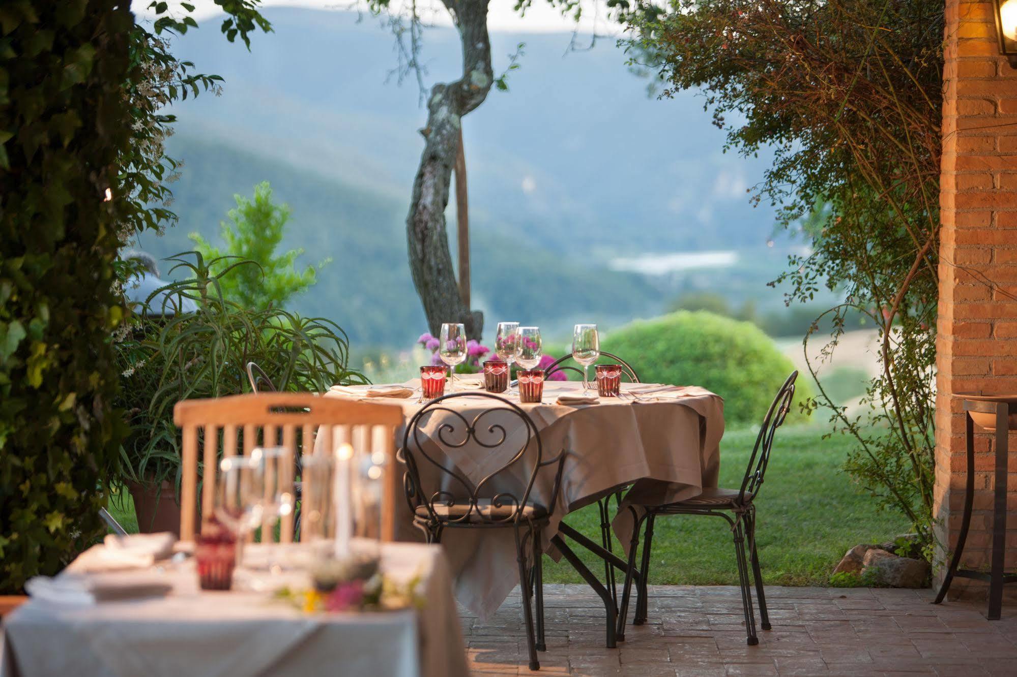 Tenuta Di Canonica Todi Esterno foto