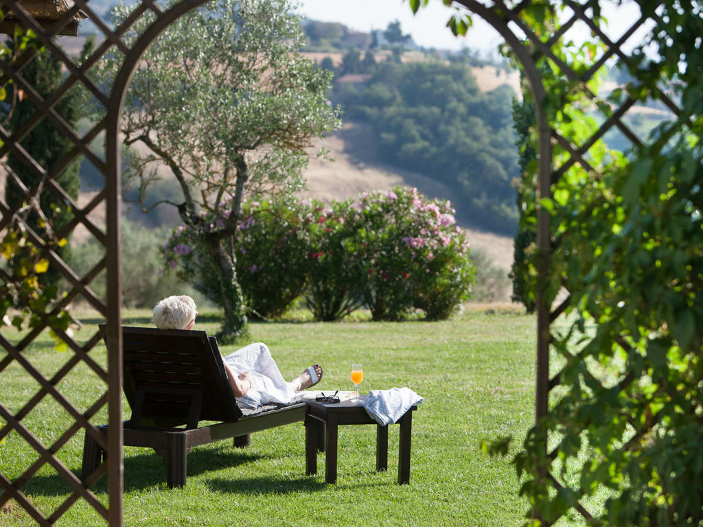 Tenuta Di Canonica Todi Esterno foto